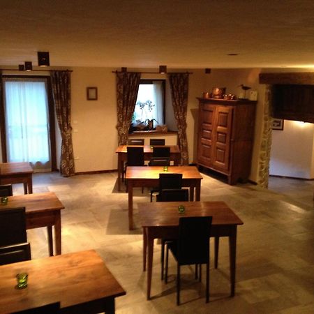 Le Petit Relais Hotel Valpelline Eksteriør billede